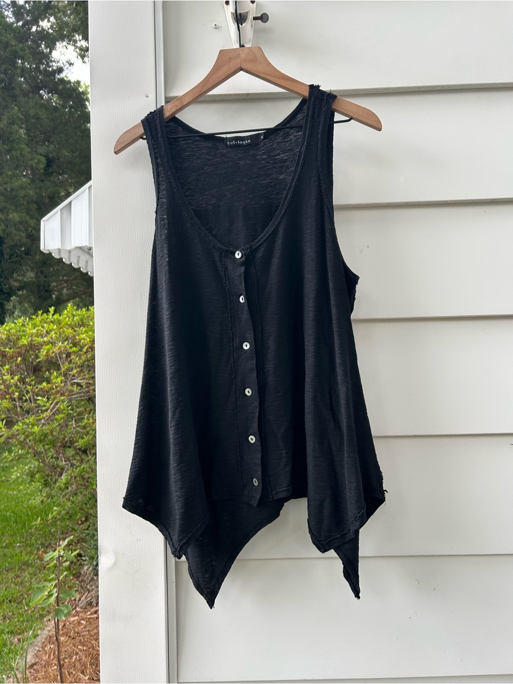 CUT LOOSE v-neck asymmetric lagenlook tank top size medium oversized black shirt